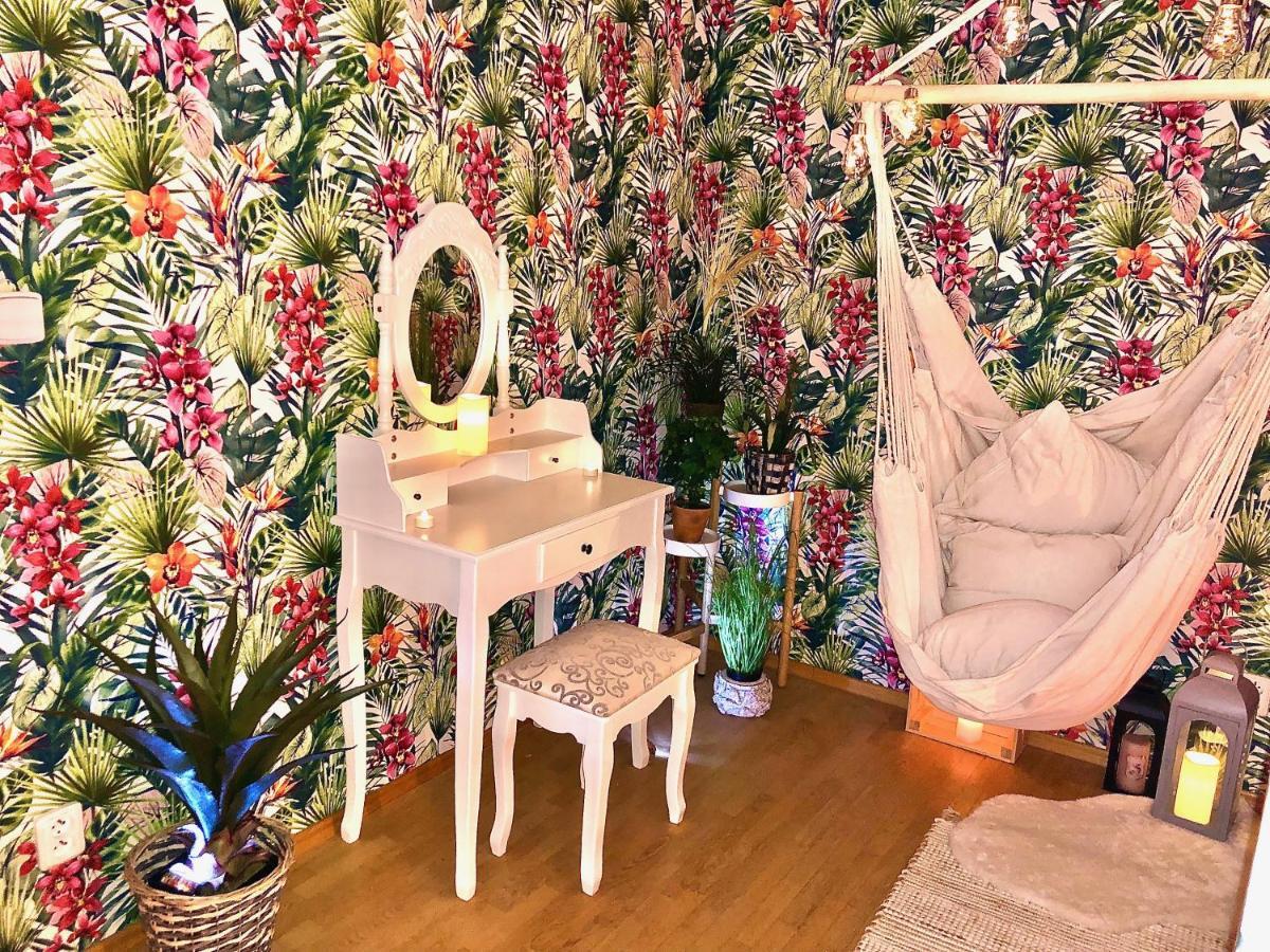 Duplex With Quite Terrace On Wenceslas Sq. براغ المظهر الخارجي الصورة